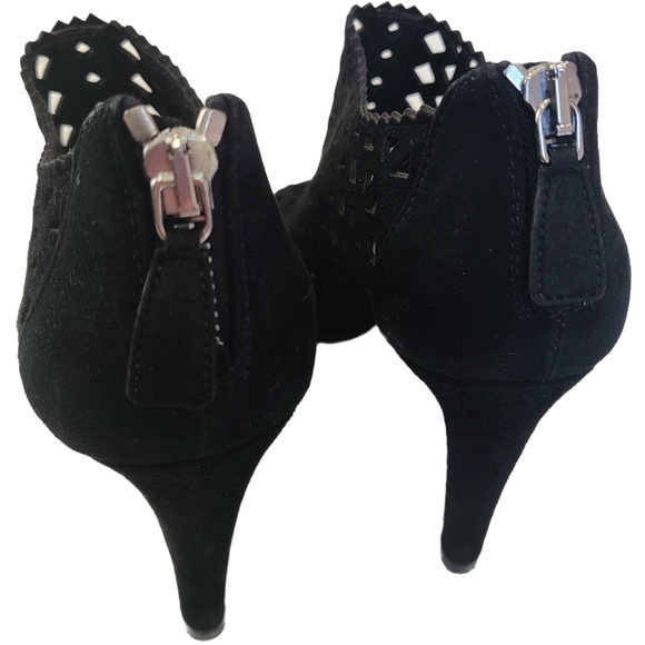 PRADA Luxe Laser Cut Out Suede peep toe Bootie Ankle Zip 36 - Picture 6 of 9